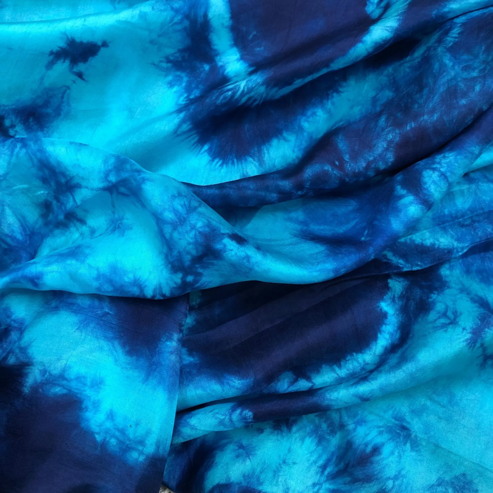 100% Mulberry Silk Habotai fabric by the yard - Blue Silk Habotai - Lining silk fabric for Skirt, Scarf - Silk for clothes  - Gift for women – Sewing clothes